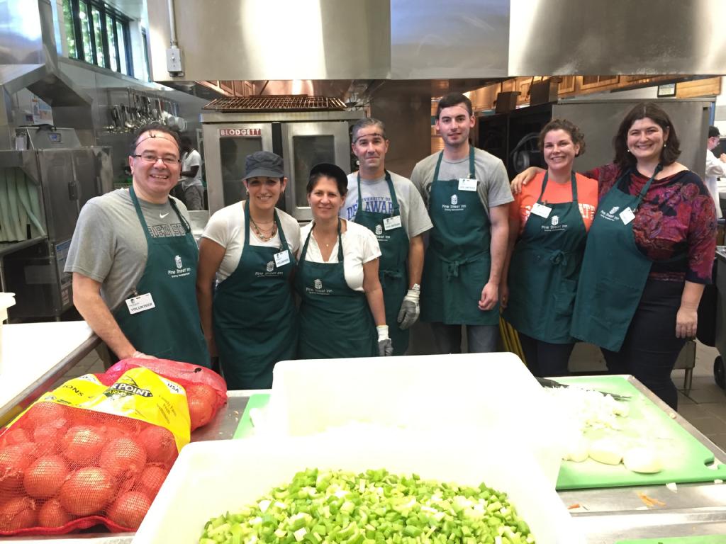 AAF Volunteers Pine Street Inn